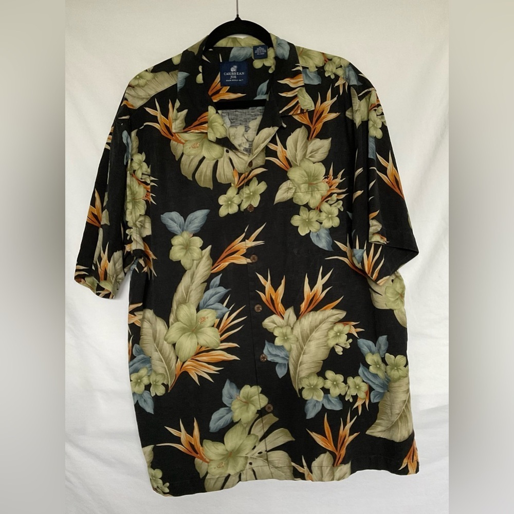 Caribbean Joe Black and Green Casual Button Down Shirt - Picture 2 of 8